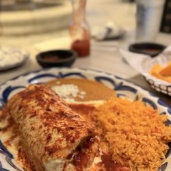 Plaza Grande Cocina Mexicana & Cantina - Steak & Cheese Burrito