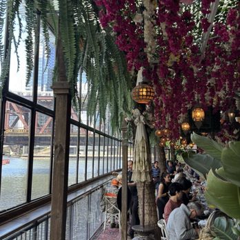 Beatnik On The River - Patio dining area - Cocktail Bars Near Me - Chicago, Illinois Beatnik On The River - Patio dining area - Cocktail Bars Near Me - Chicago, Illinois