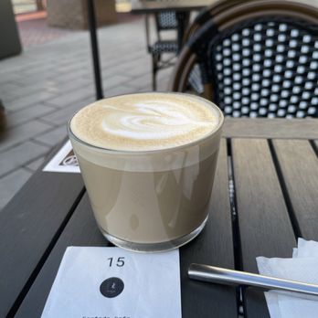 Cortado Cafe - Caramel Latte - Cafes Near Me - Alexandria, Virginia Cortado Cafe - Caramel Latte - Cafes Near Me - Alexandria, Virginia