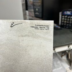 Big Bob's Flooring Outlet - Floor tile
