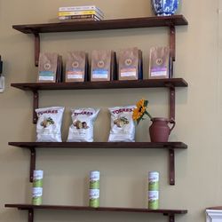 Cafe Wynd - Decor
