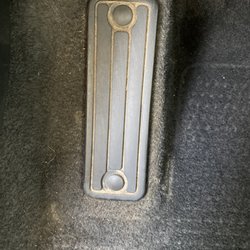 Car Spa Mobile Auto Detailing - $300 for an interior detail and you can't vacuum the carpet. That's what Carspa gets you.