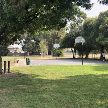 Longwood Park - Hoops - Parks Near Me - Hayward, California Longwood Park - Hoops - Parks Near Me - Hayward, California