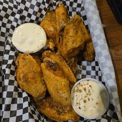 R & R Wing Cafe - Carribean jerk