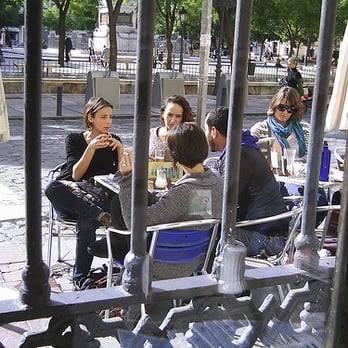 Café Con Libros - Bookstores Near Me - Málaga, Massachusetts