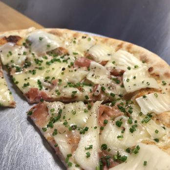 Sandrino - Pizza Near Me - Sausalito, California