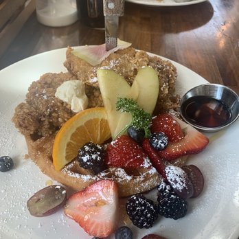 Lapisara Eatery - Yum! - Breakfast & Brunch Near Me - San Francisco, California Lapisara Eatery - Yum! - Breakfast & Brunch Near Me - San Francisco, California