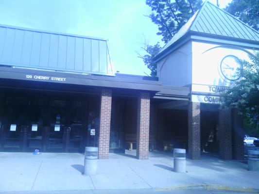 Vienna Community Center by null