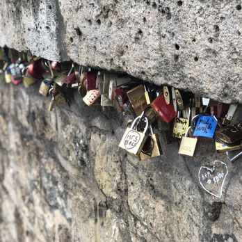 Hôtel Bourg Tibourg - Bridges and art - Hotels Near Me - Paris, 75