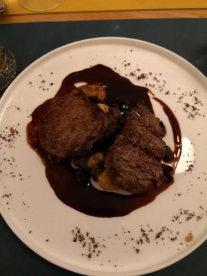 Das Esszimmer - essen macht glücklich by null