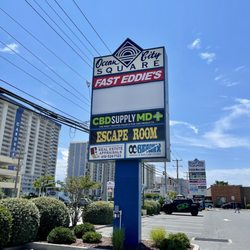 Ocean City Square Shopping Center - Some of the tenants - VN