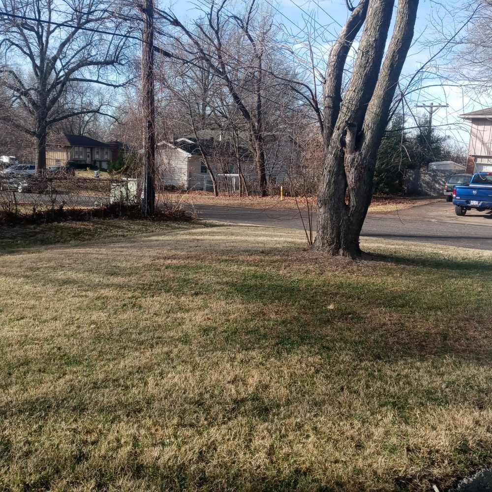 Lawn Expressions - Landscaping Near Me - Kansas City, Missouri Lawn Expressions - Landscaping Near Me - Kansas City, Missouri