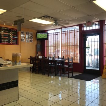 Limon's Restaurant - Front of restaurant - Mexican Near Me - Dallas, Texas Limon's Restaurant - Front of restaurant - Mexican Near Me - Dallas, Texas