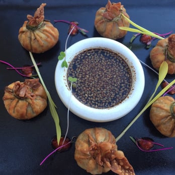 Restaurante Mezzanine - Crispy money bags - Thai Near Me - Tulum, ROO