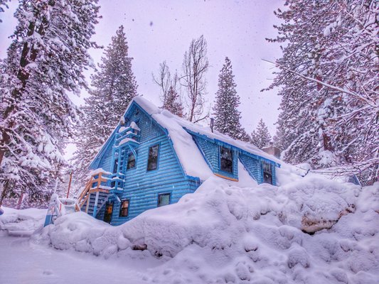 Après Ski & Social Club by null