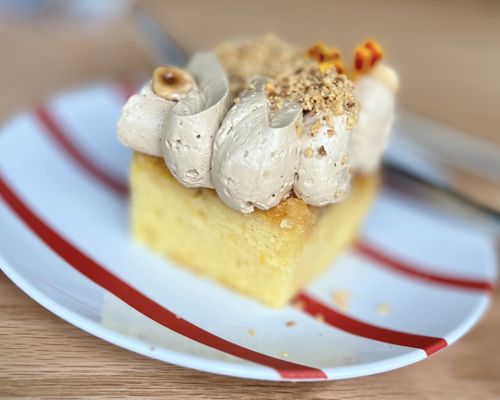 Leña by null