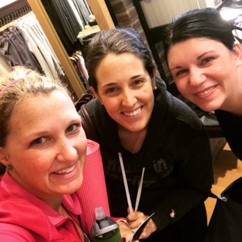 Athleta - Sports Wear Near Me - Indianapolis, Indiana