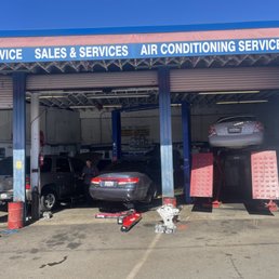 Exterior photo of King Harbor Auto Repair - Redondo Beach, California Exterior photo of King Harbor Auto Repair - Redondo Beach, California