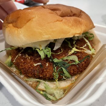 Bopomofo Cafe - Walnut honey shrimp sandwich on Hawaiian buns!! So good!! - Bubble Tea Near Me - San Gabriel, California