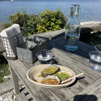 Westcott Bay Shellfish Company - Seafood Markets Near Me - Friday Harbor, Washington