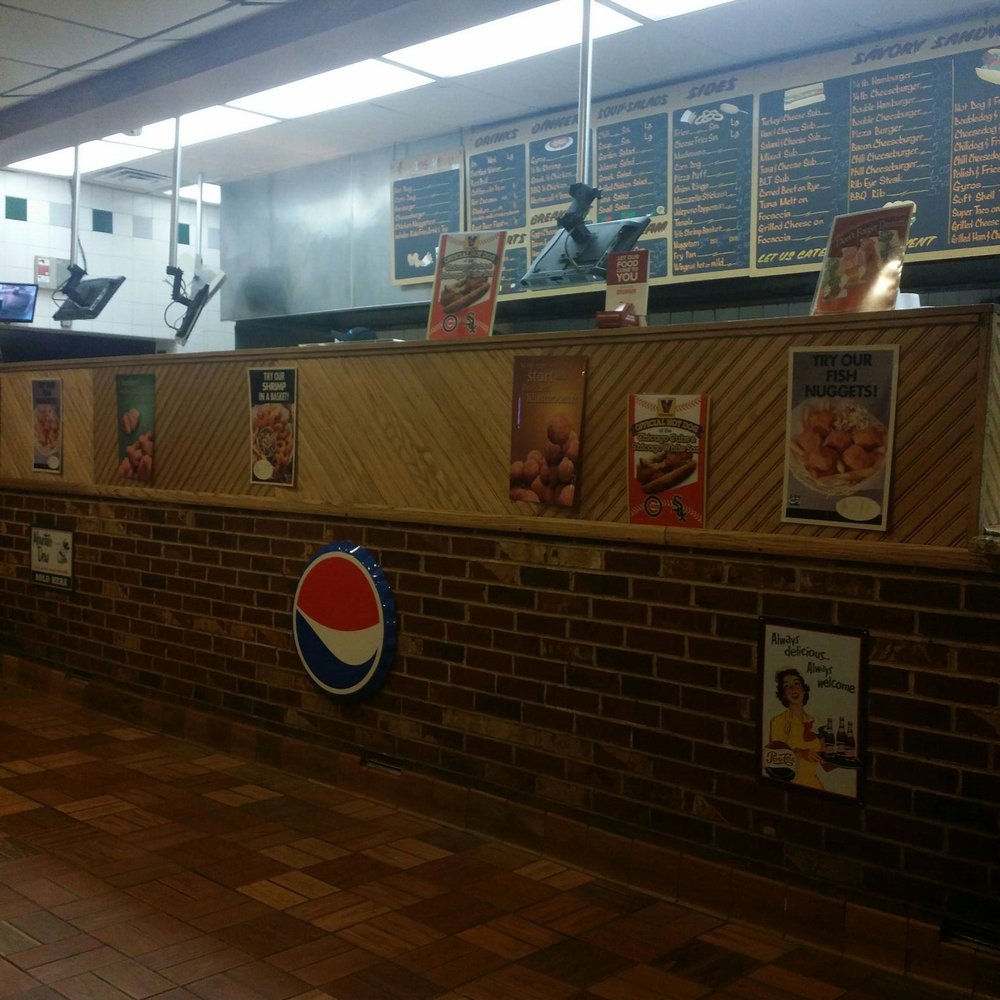 The Dog Stop - Fast Food Near Me - Chicago, Illinois