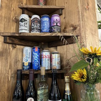 Cafe DeVille - Great selection, even cider! - Burgers Near Me - Nipomo, California