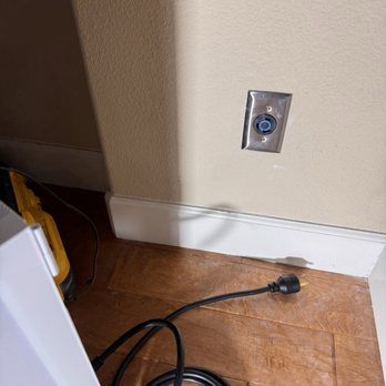 Ginger Guy Home Tech - TV Mounting Near Me - San Jose, California Ginger Guy Home Tech - TV Mounting Near Me - San Jose, California