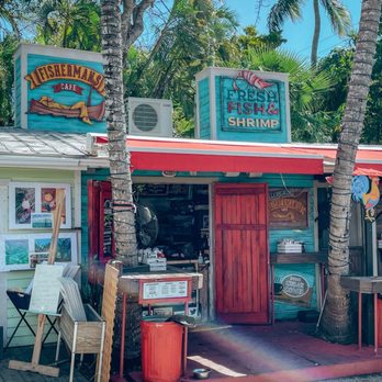 Fisherman's Cafe - Cute walk-up for ordering and some outdoor seating - Seafood Near Me - Key West, Florida Fisherman's Cafe - Cute walk-up for ordering and some outdoor seating - Seafood Near Me - Key West, Florida