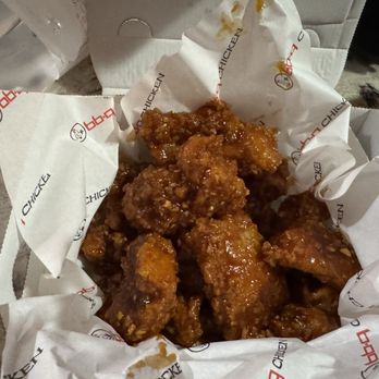 bb.q Chicken Castleton - Secret Sauce Boneless - Chicken Shop Near Me - Indianapolis, Indiana