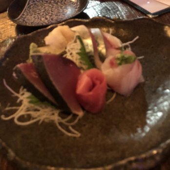 Yamazaru - 8 piece sashimi - Sushi Bars Near Me - Charlotte, North Carolina