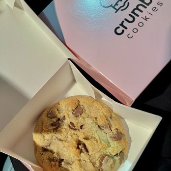 Crumbl - Eagle Glen - Milk Chocolate Chip - Bakeries Near Me - Corona, California Crumbl - Eagle Glen - Milk Chocolate Chip - Bakeries Near Me - Corona, California