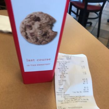 Chick-fil-A - Fast Food Near Me - Schaumburg, Illinois