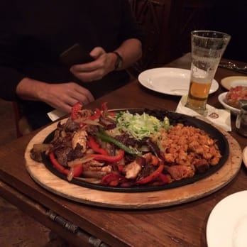 La Plazuela - Chicken and steak fajitas - New American Near Me - Santa Fe, New Mexico La Plazuela - Chicken and steak fajitas - New American Near Me - Santa Fe, New Mexico