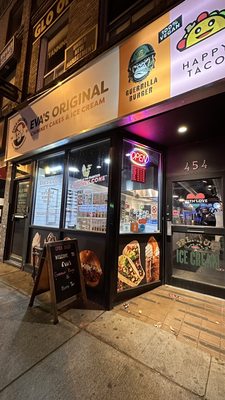 Eva's Original Chimneys by null