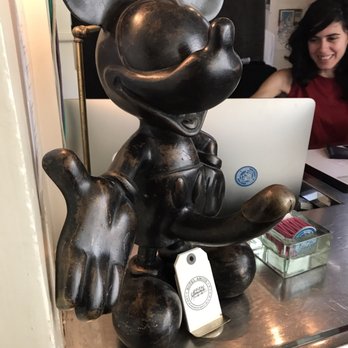 Hôtel Amour - Hotels Near Me - Paris, 75