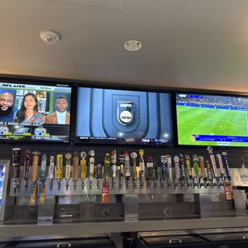 Buffalo Wild Wings - Look at all that beer! - Chicken Wings Near Me - Sherman Oaks, California Buffalo Wild Wings - Look at all that beer! - Chicken Wings Near Me - Sherman Oaks, California