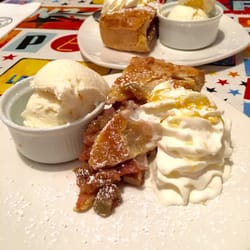 Cafe Thirteen - Rhubarb pie