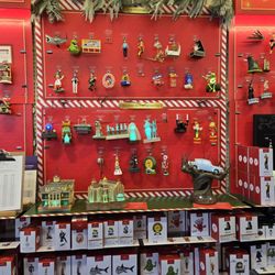 Trudys Hallmark Shop