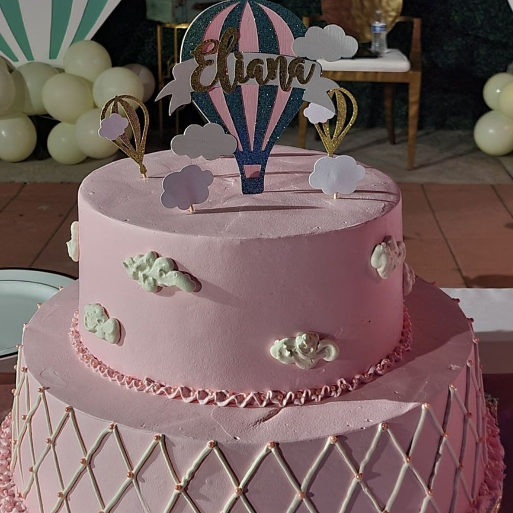 Baby Shower cake. I added the toppers, and they did the rest. Baby Shower cake. I added the toppers, and they did the rest.