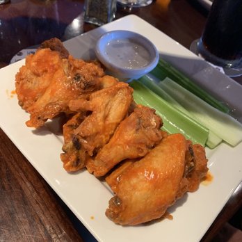 BJ's Restaurant & Brewhouse - New American Near Me - Glendale, California