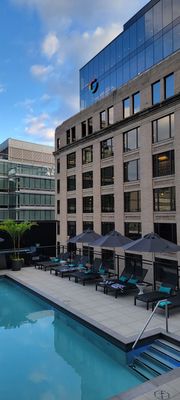 Humaniti Hotel Montreal Autograph Collection by null