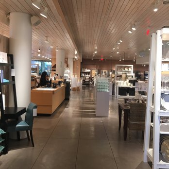Crate & Barrel - Crate & Barrel - Home Decor Near Me - Boca Raton, Florida