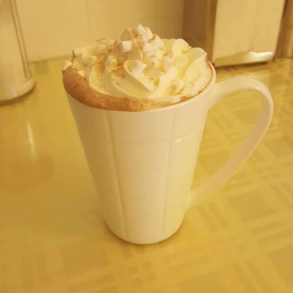 Hot chocolate is niceeeee Hot chocolate is niceeeee