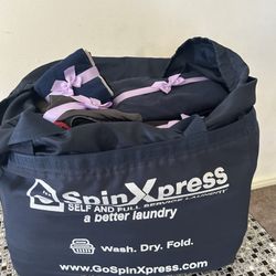 SpinXpress Laundry - Jester Village - Great experience taking our things here. All our things separated by male and female and put into nice bundles with pink bows.