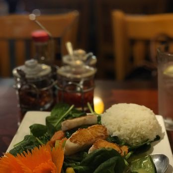 Lemongrass - Thai Near Me - Moss Landing, California
