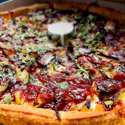 Bbq chicken deep dish