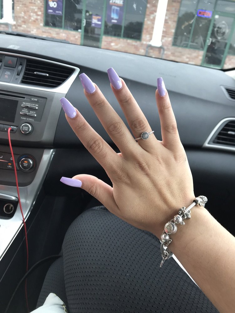 LUXE NAIL SPA 26 Photos & 14 Reviews 925 E Judge Perez Dr