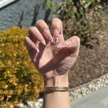 Belle Nails and Spa - Nail Salons Near Me - Concord, California