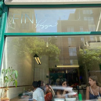 Fini Pizza - Fini: 305 Bedford Avenue, between S1st and S2nd Street. - Pizza Near Me - Brooklyn, New York