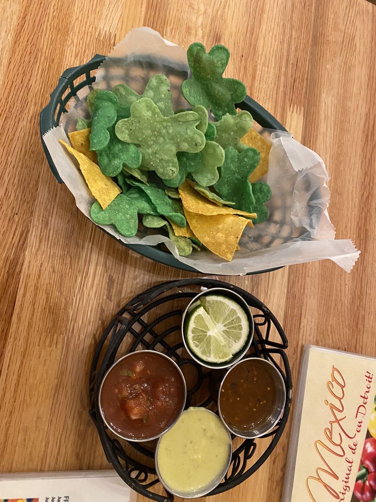 El Nacimiento — Mexican restaurant in Detroit